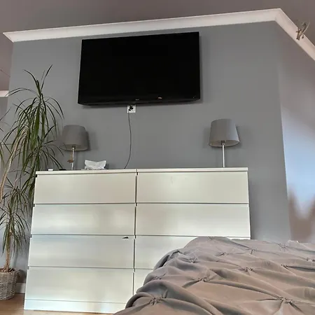 Apartman Dachgeschosswohnung In Historischer *