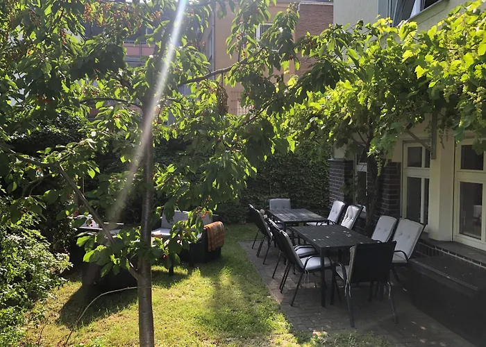 Dachgeschosswohnung In Historischer Апартаменты *